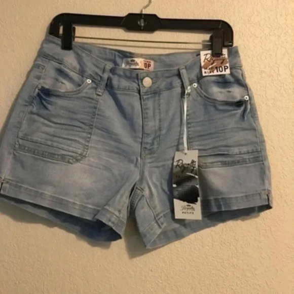 COPY - Royalty ladies shorts 10P